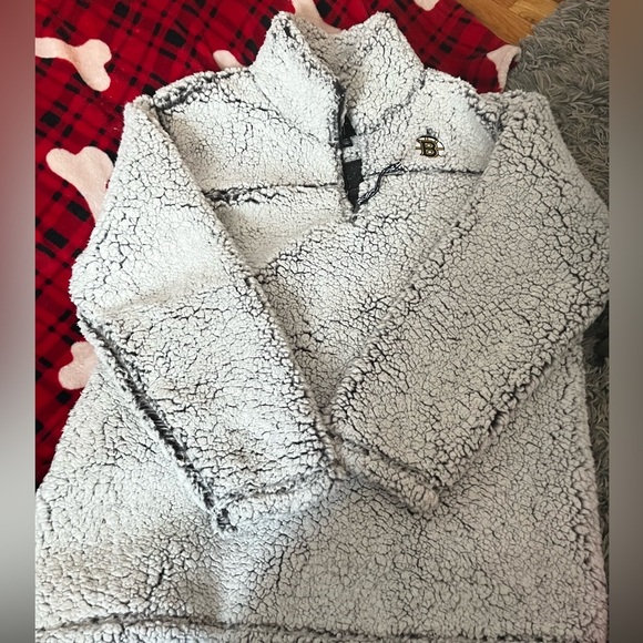 Boston Bruins Sherpa Pullover - Picture 1 of 3